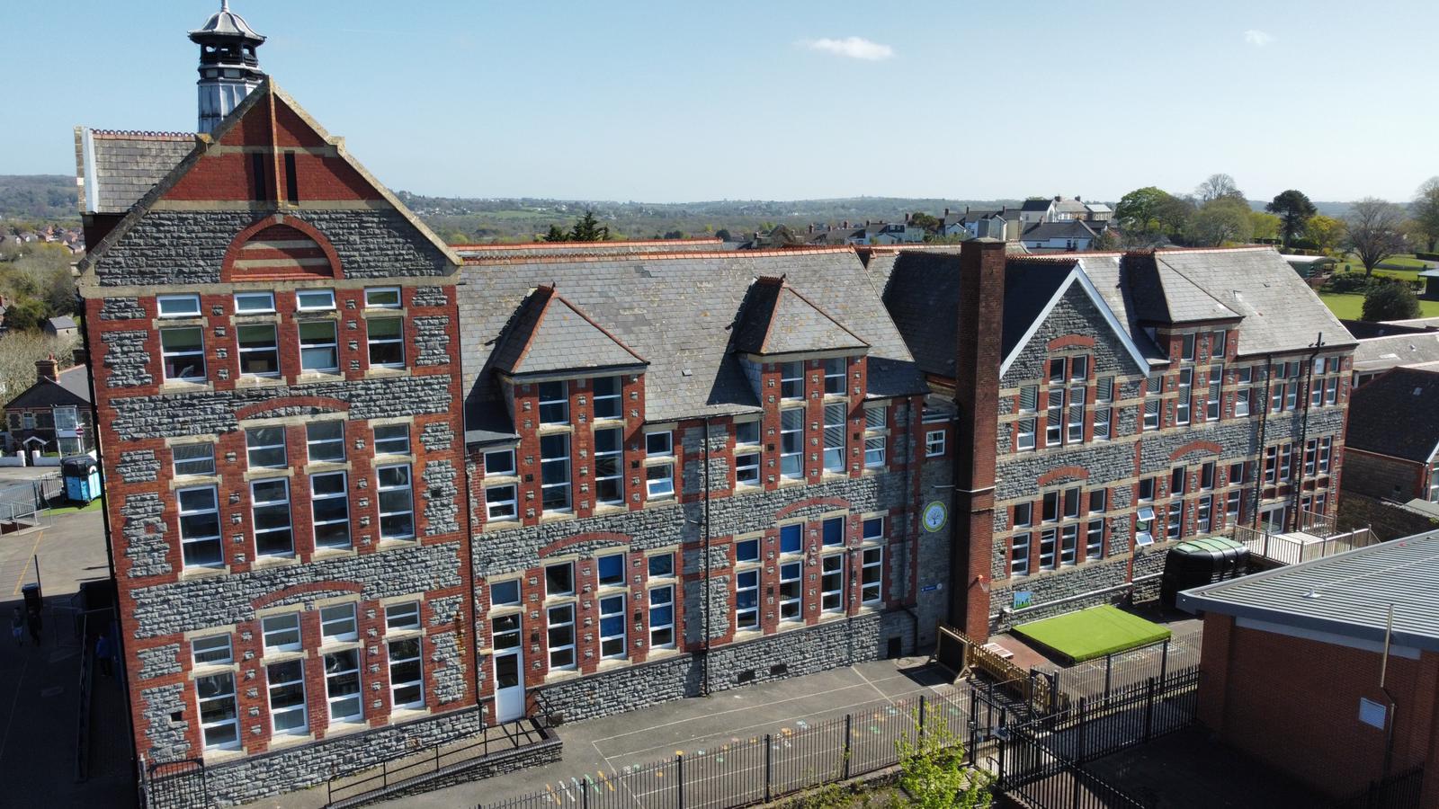 Ysgol Gynradd Tregatwg